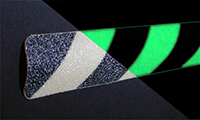 Anti-skid safety walk strip, plain all photoluminescent