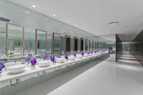 Radisson Blu Aqua Hotel bathroom