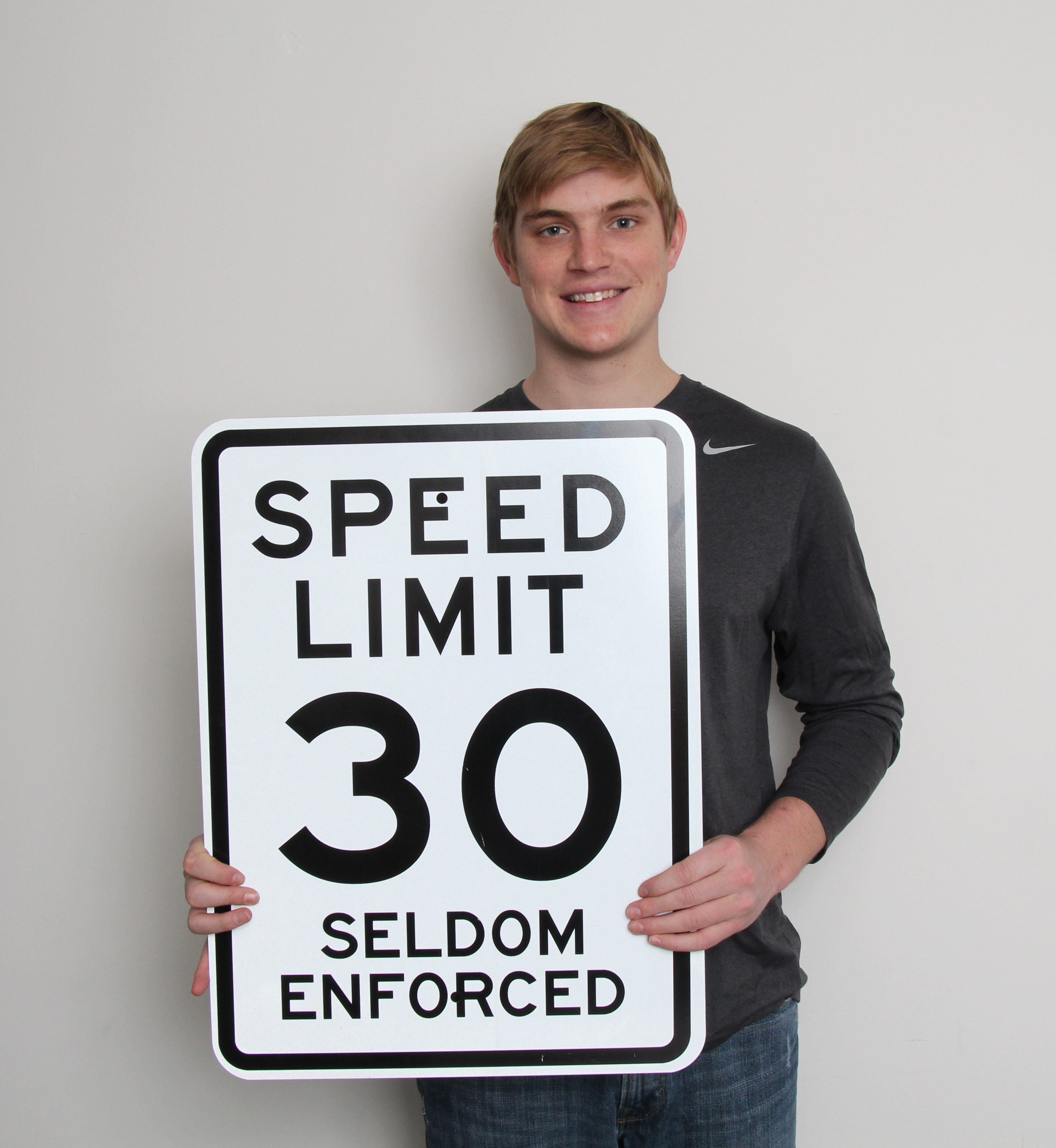 mack speed limit