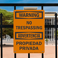 Warning Advertencia No Trespassing Sign