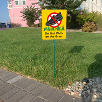 Do Not Walk On Grass Lawnboss Sign